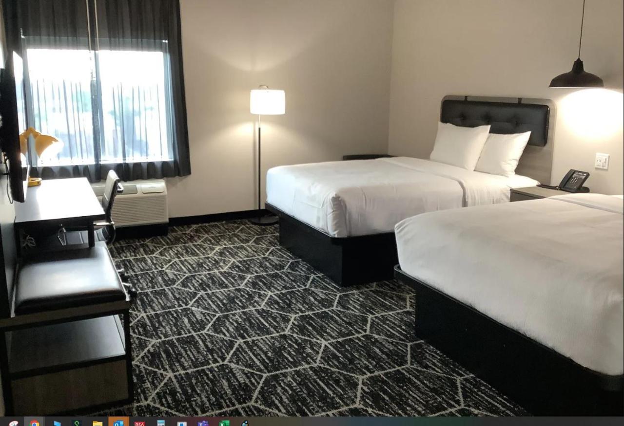 La Quinta Inn & Suites By Wyndham Corpus Christi Southeast Dış mekan fotoğraf