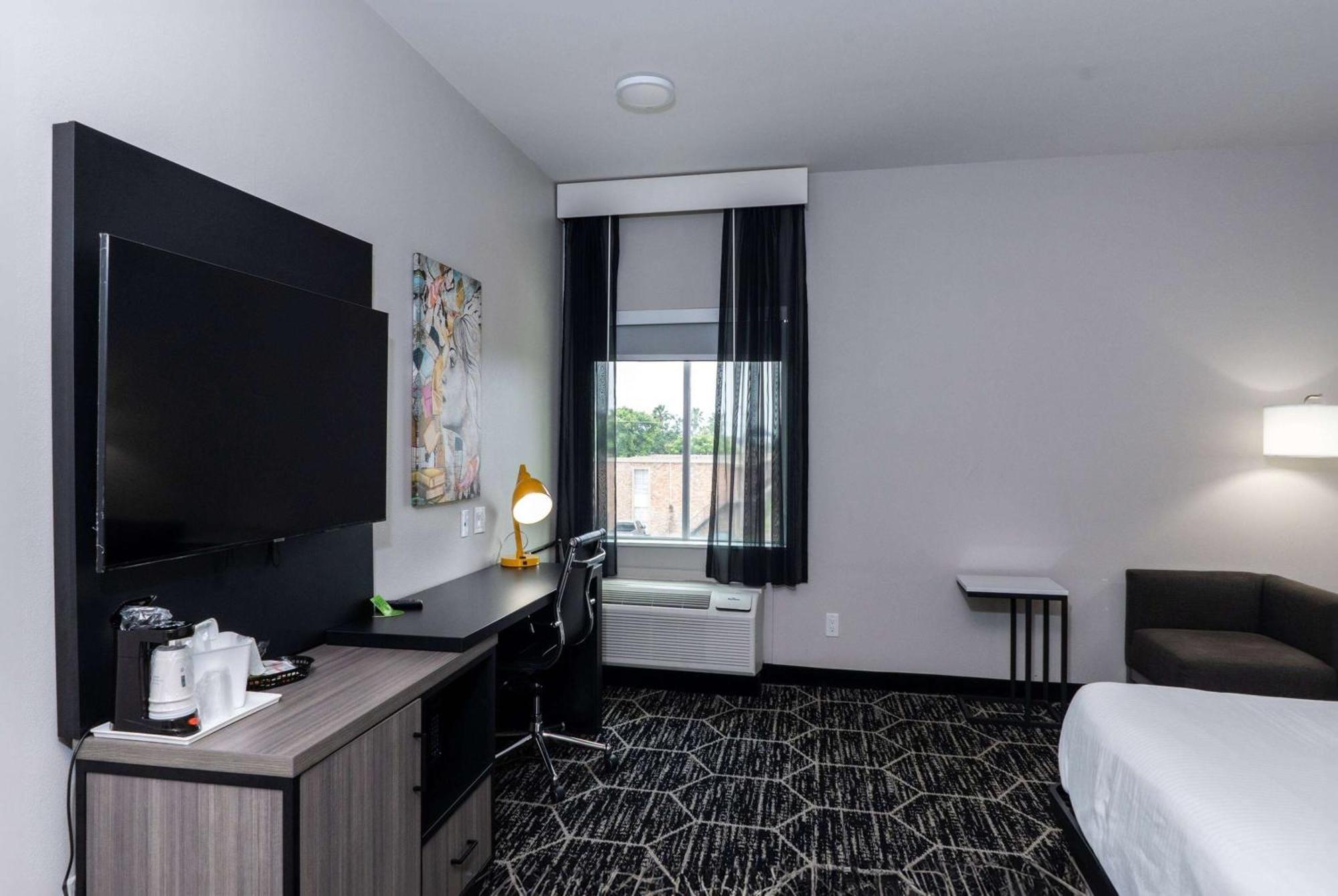 La Quinta Inn & Suites By Wyndham Corpus Christi Southeast Dış mekan fotoğraf
